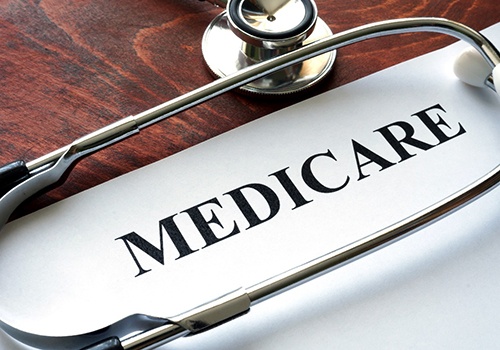 The word ‘Medicare’  circled by a stethoscope